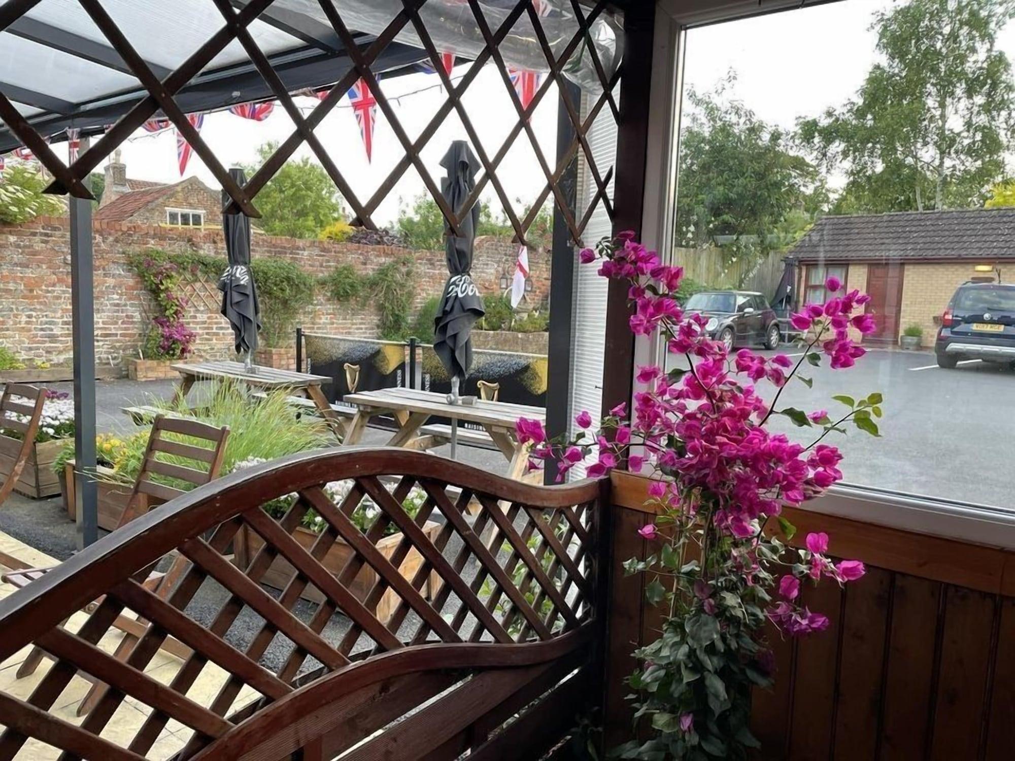 Varios The Star Inn