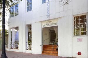 Alojamiento - St Augustine Hotel By At Mine Hospitality