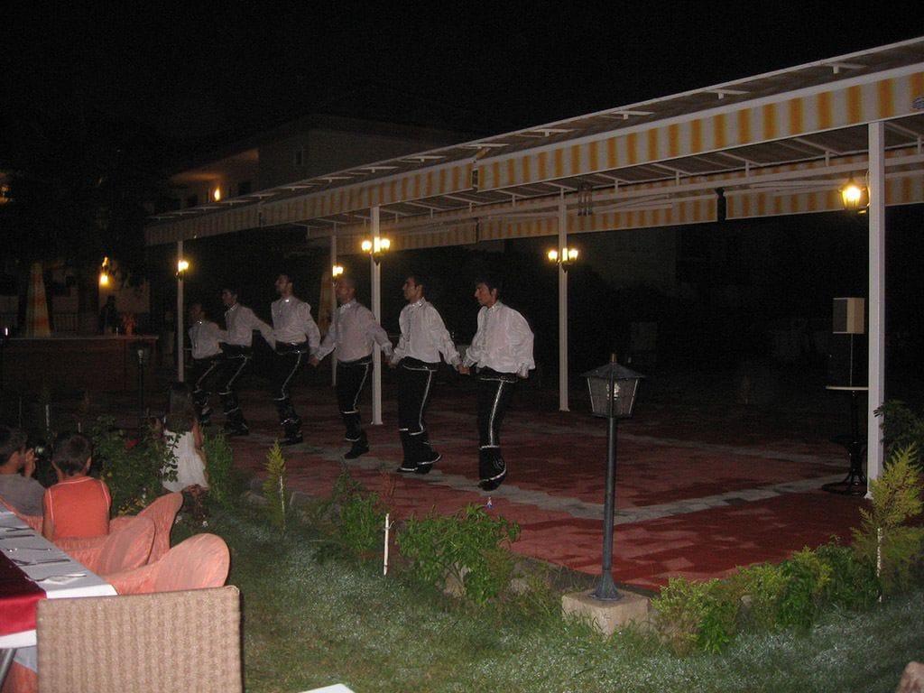 Instalaciones Recreativas Moms Hotel