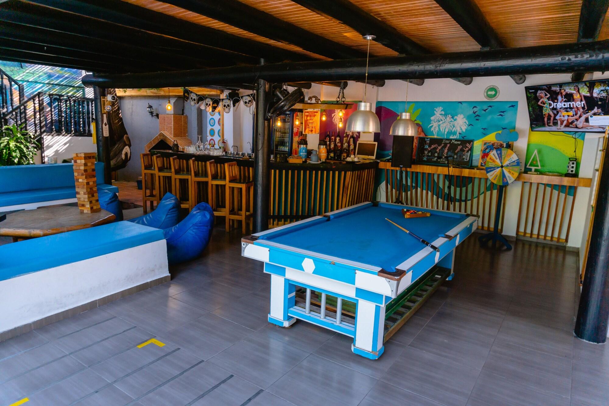Bar/Salón Dreamer hostel