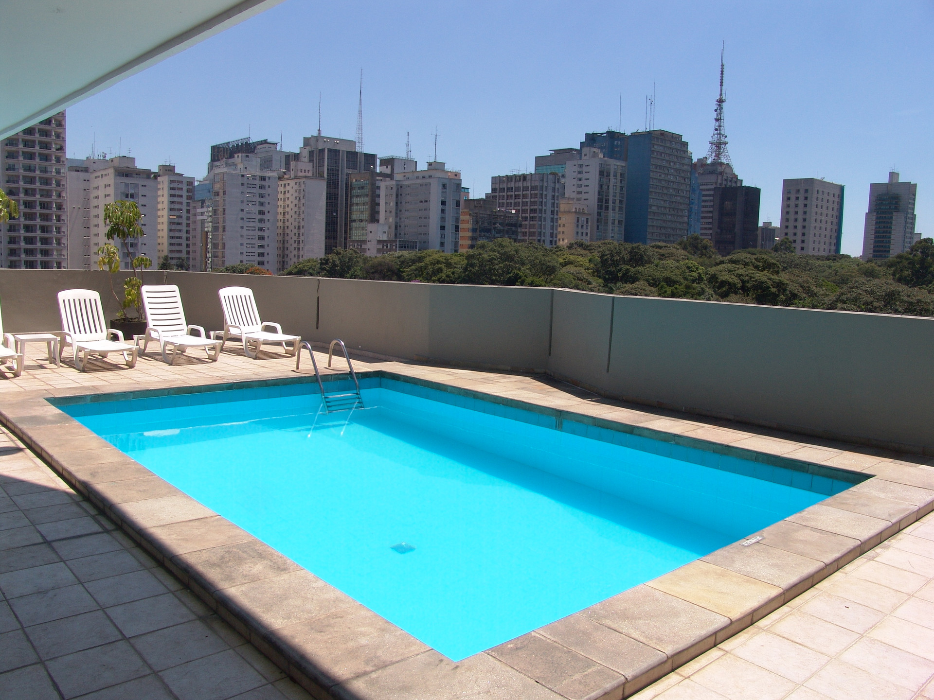 Pool view Hotel Trianon Paulista