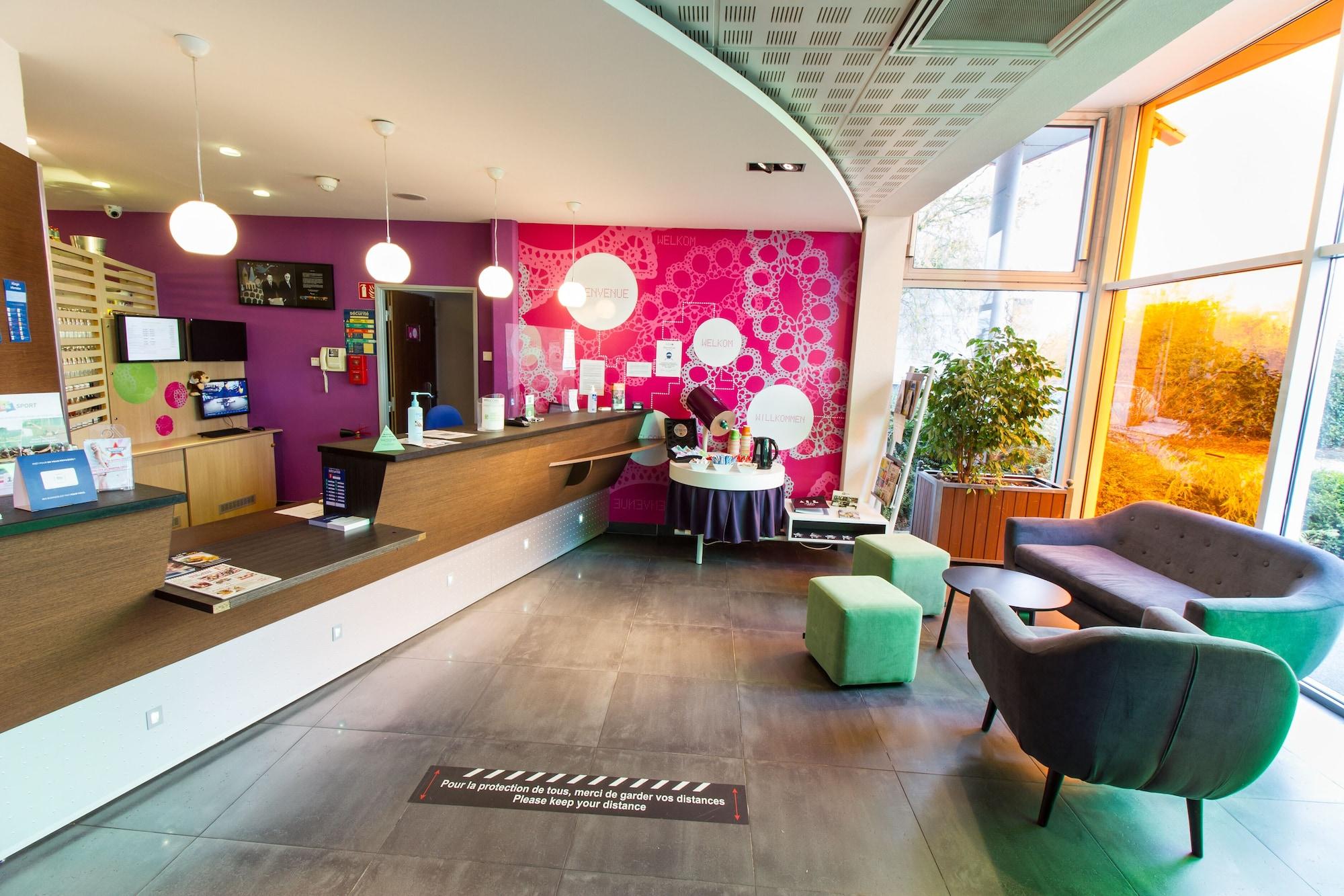 Vista Lobby ibis Styles Bethune Bruay