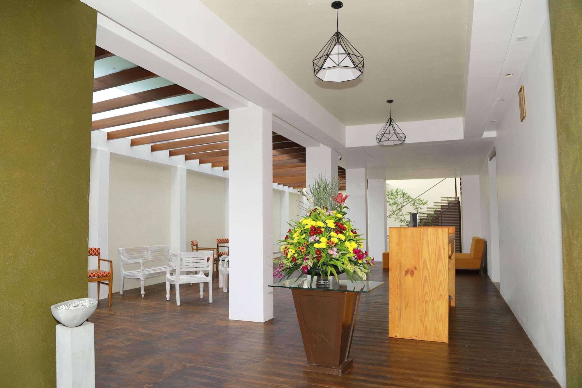 Vista Lobby Hotel Cloud Nine