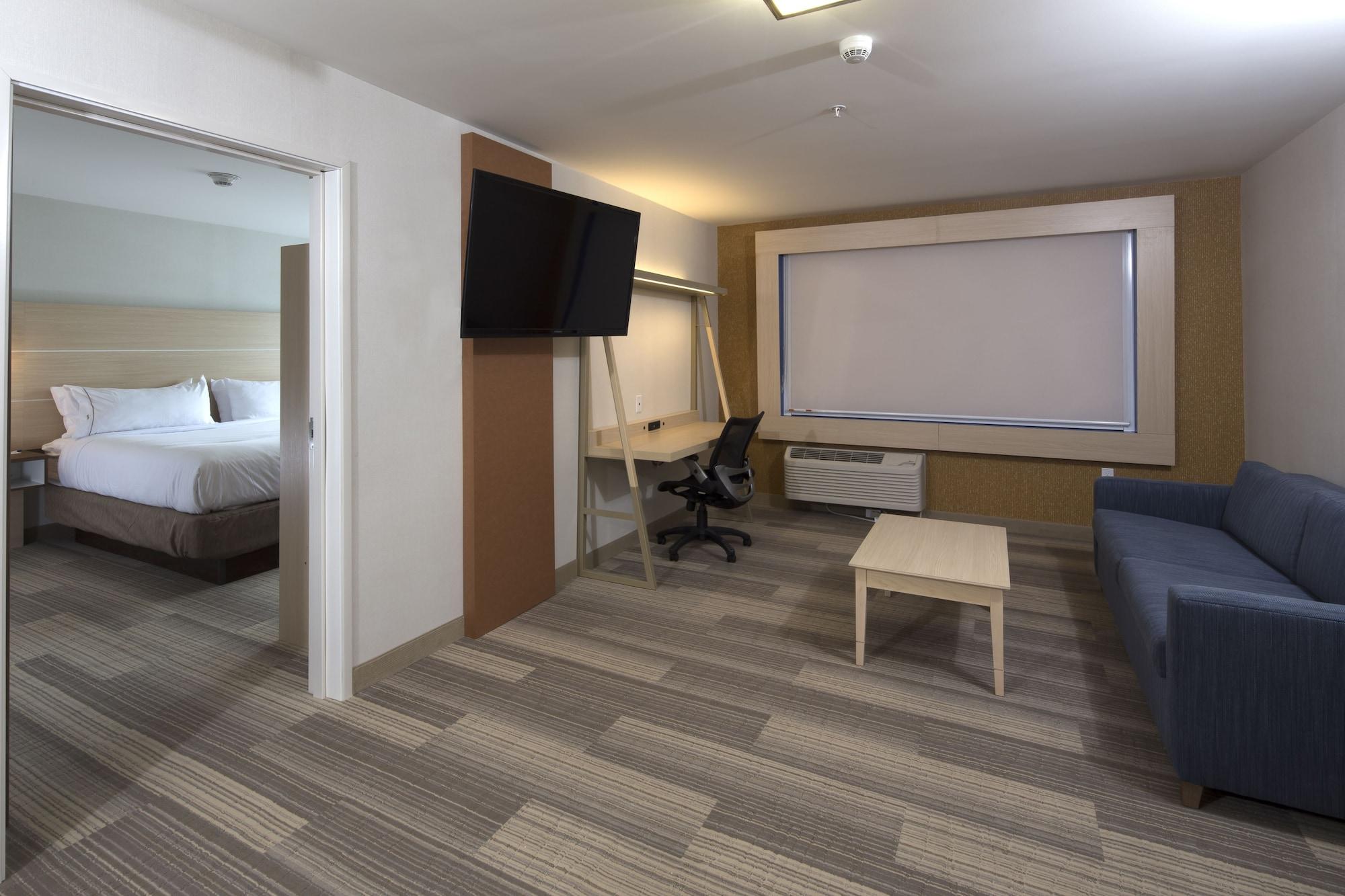 Habitación Holiday Inn Express & Suites Rochester Hill - Detroit Area by IHG