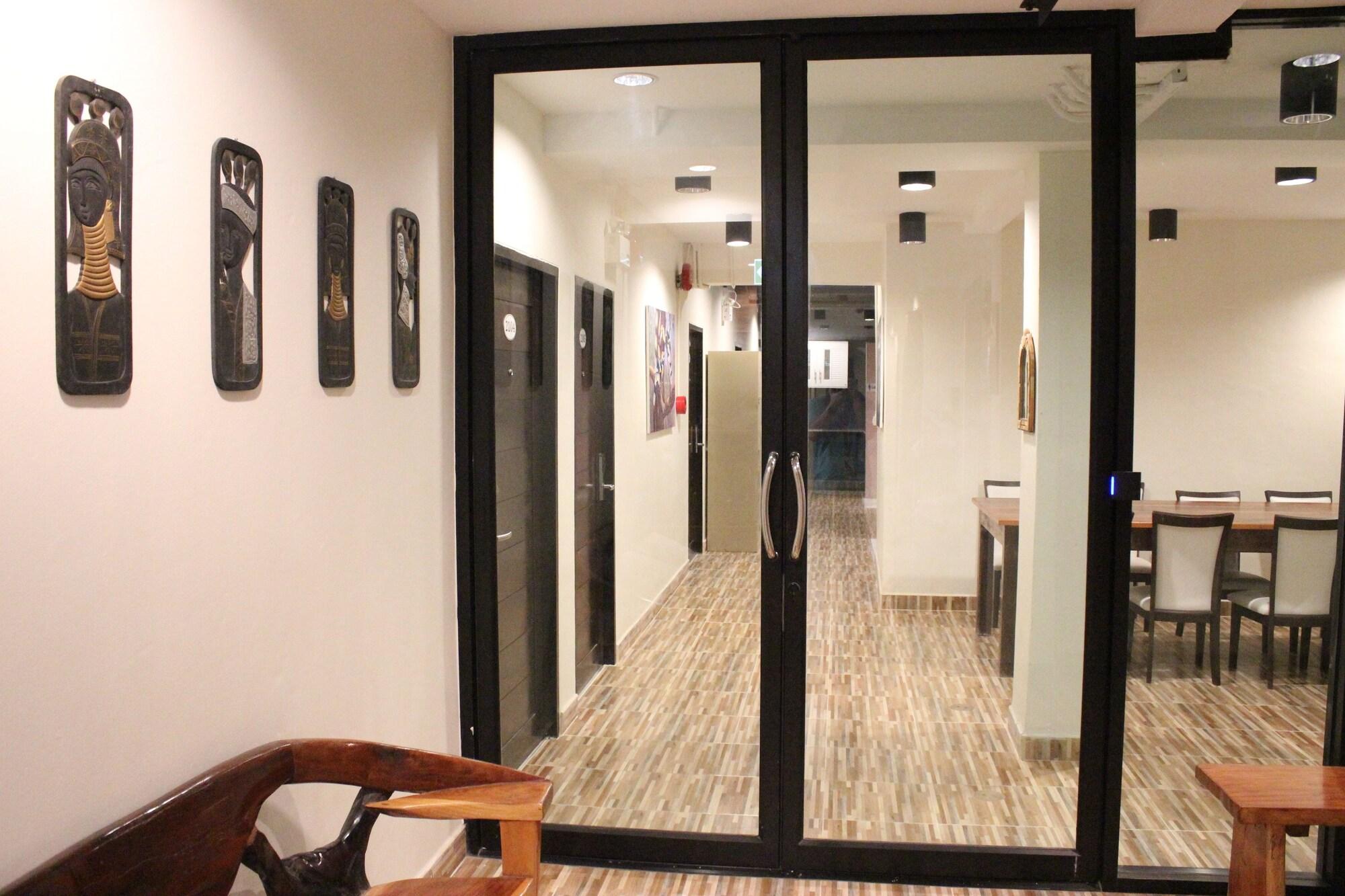 Habitación B&B Hostel at Jomtien