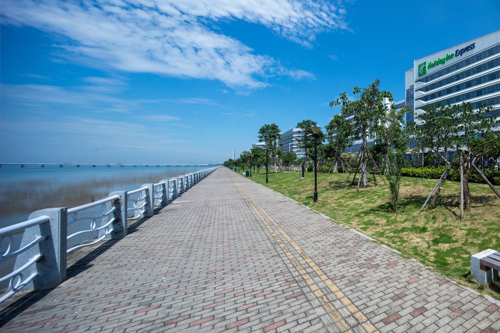 Varios Holiday Inn Express Xiamen Airport Zone by IHG