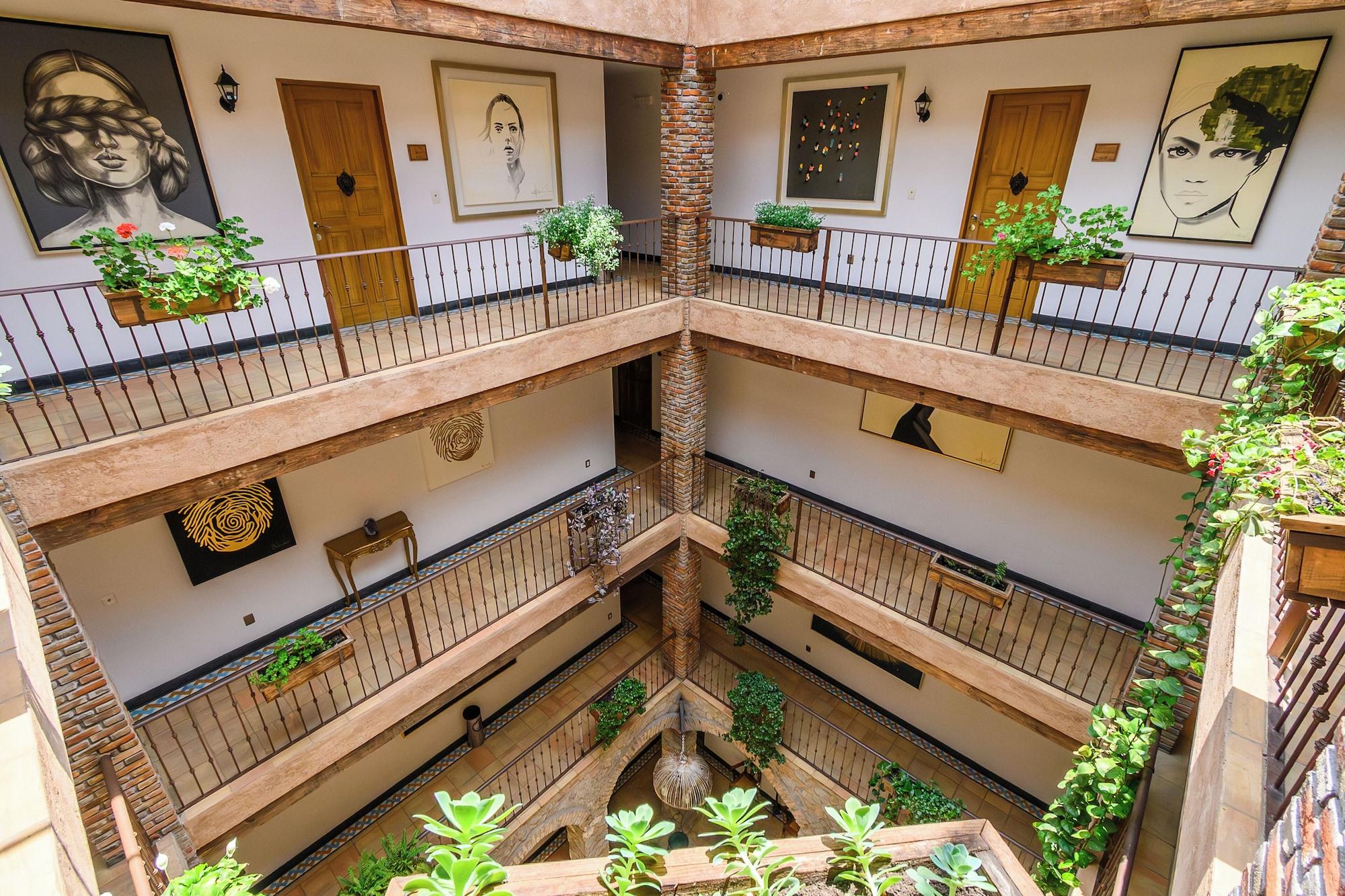 Vista Lobby Villa Toscana ValQuirico Lofts & Suites Hotel Boutique
