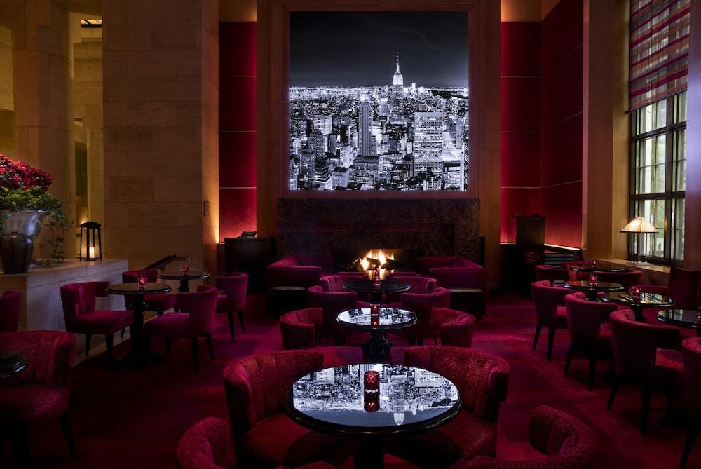Bar/Salón Four Seasons Hotel New York