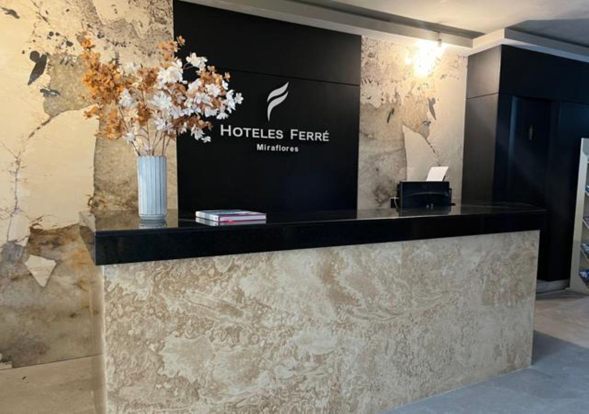 Vista Lobby Hotel Ferre Miraflores