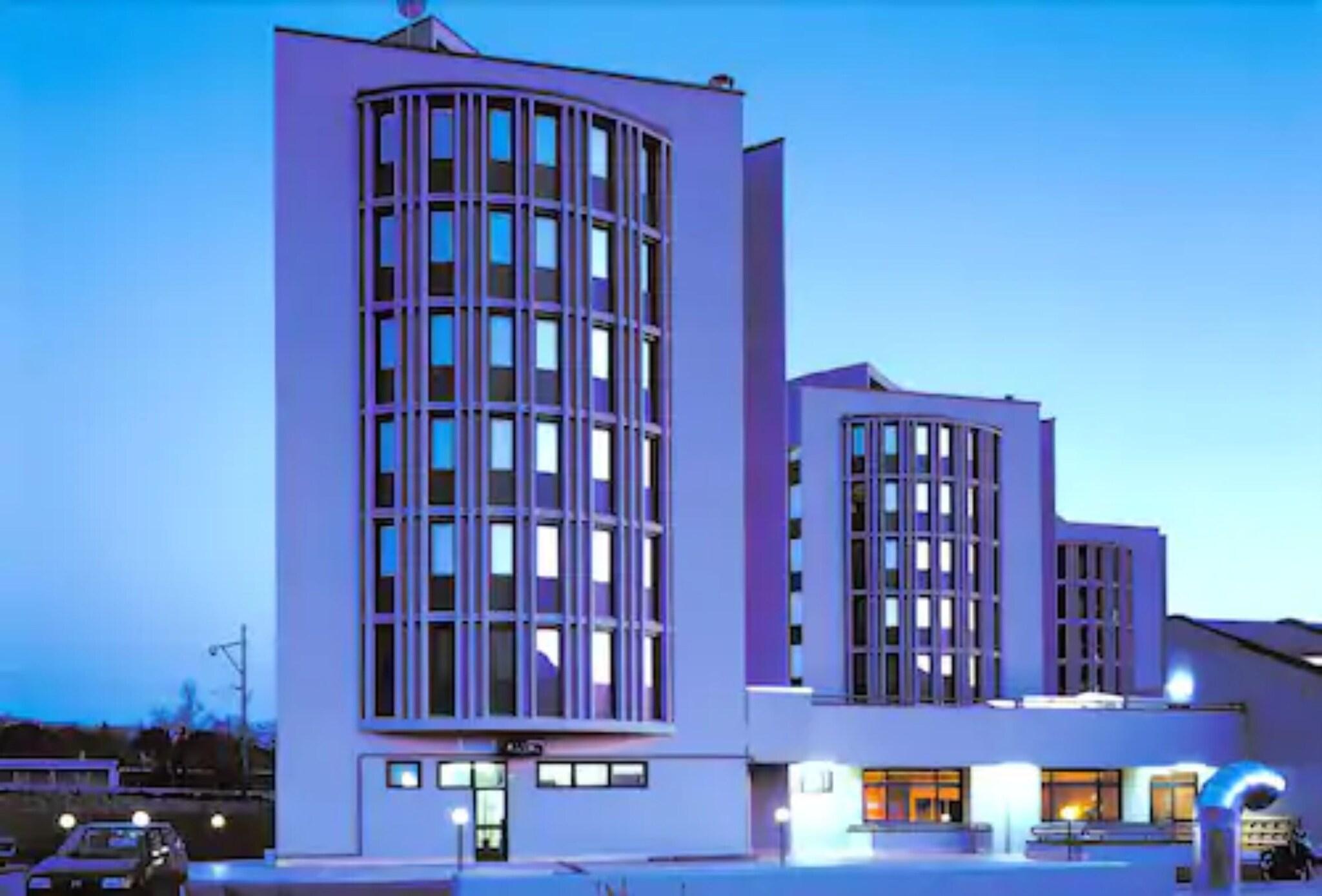 Vista Exterior Il  Tulipano