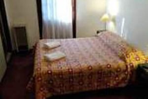 Alojamiento - Hotel Alpino