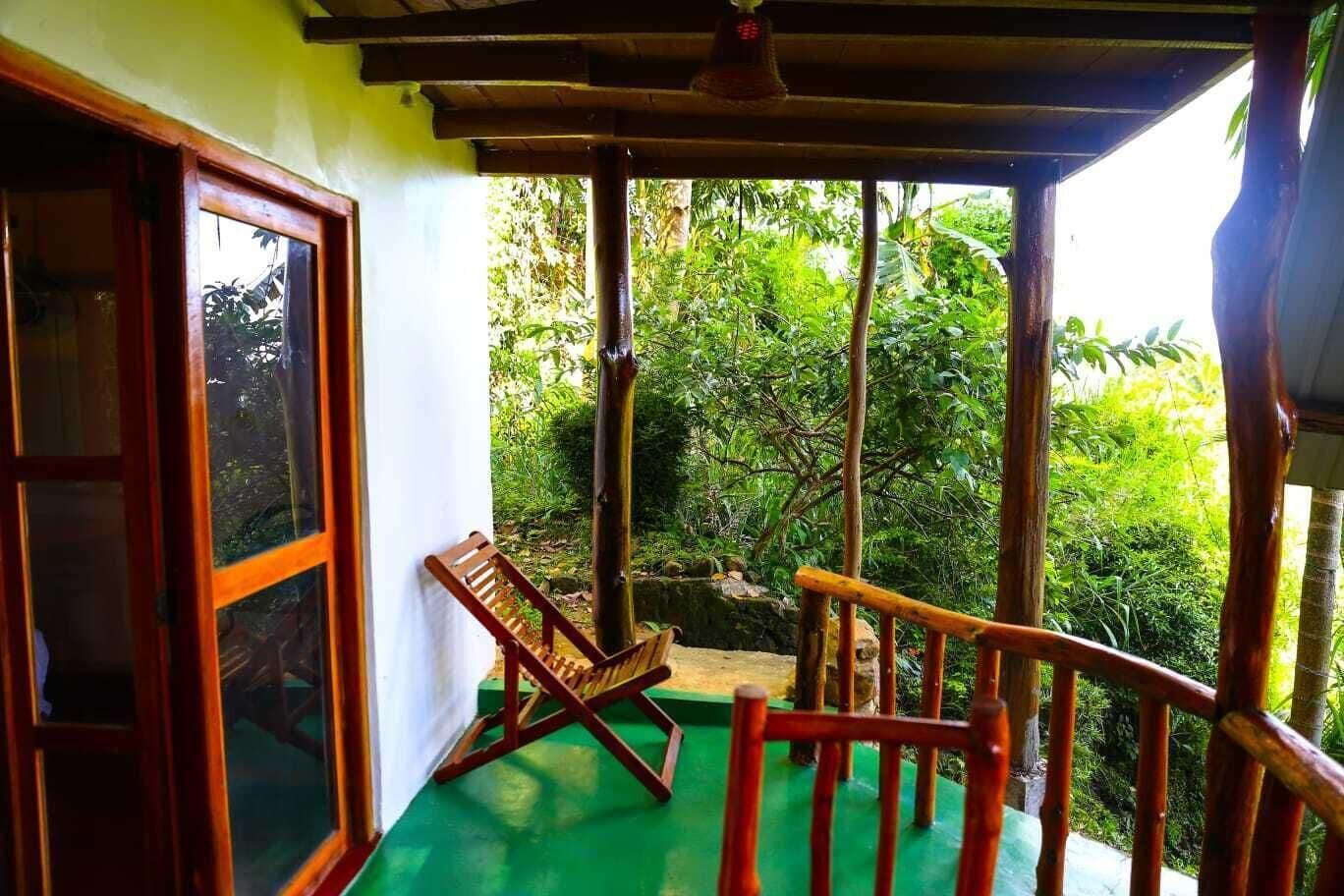 Equipamiento de Habitación Ella Bamboo Cabana