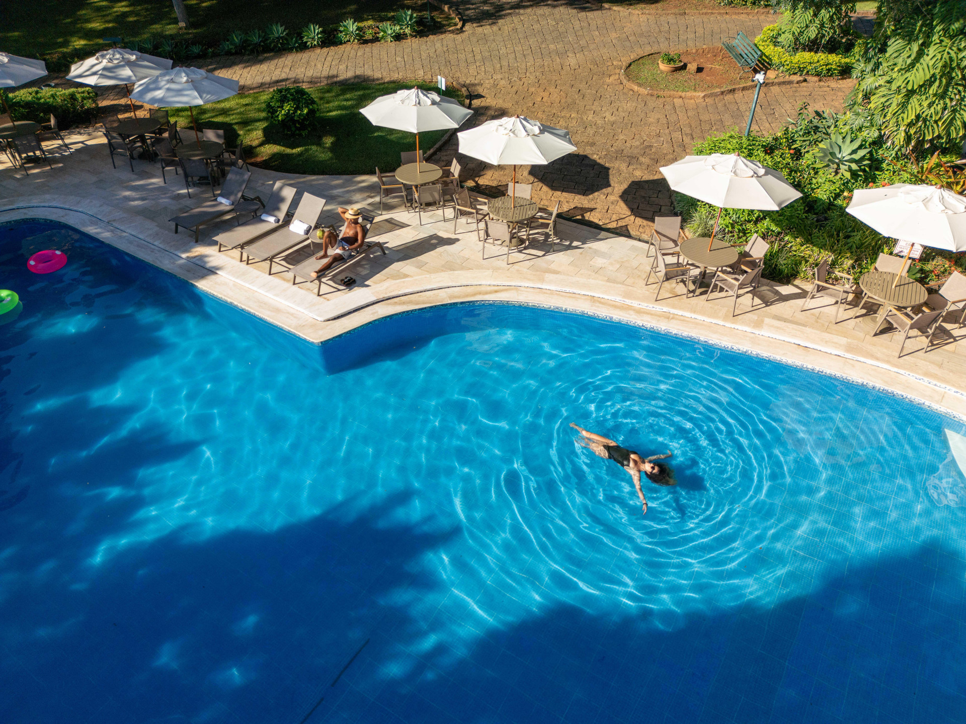 Vista Piscina Grinbergs Village Hotel