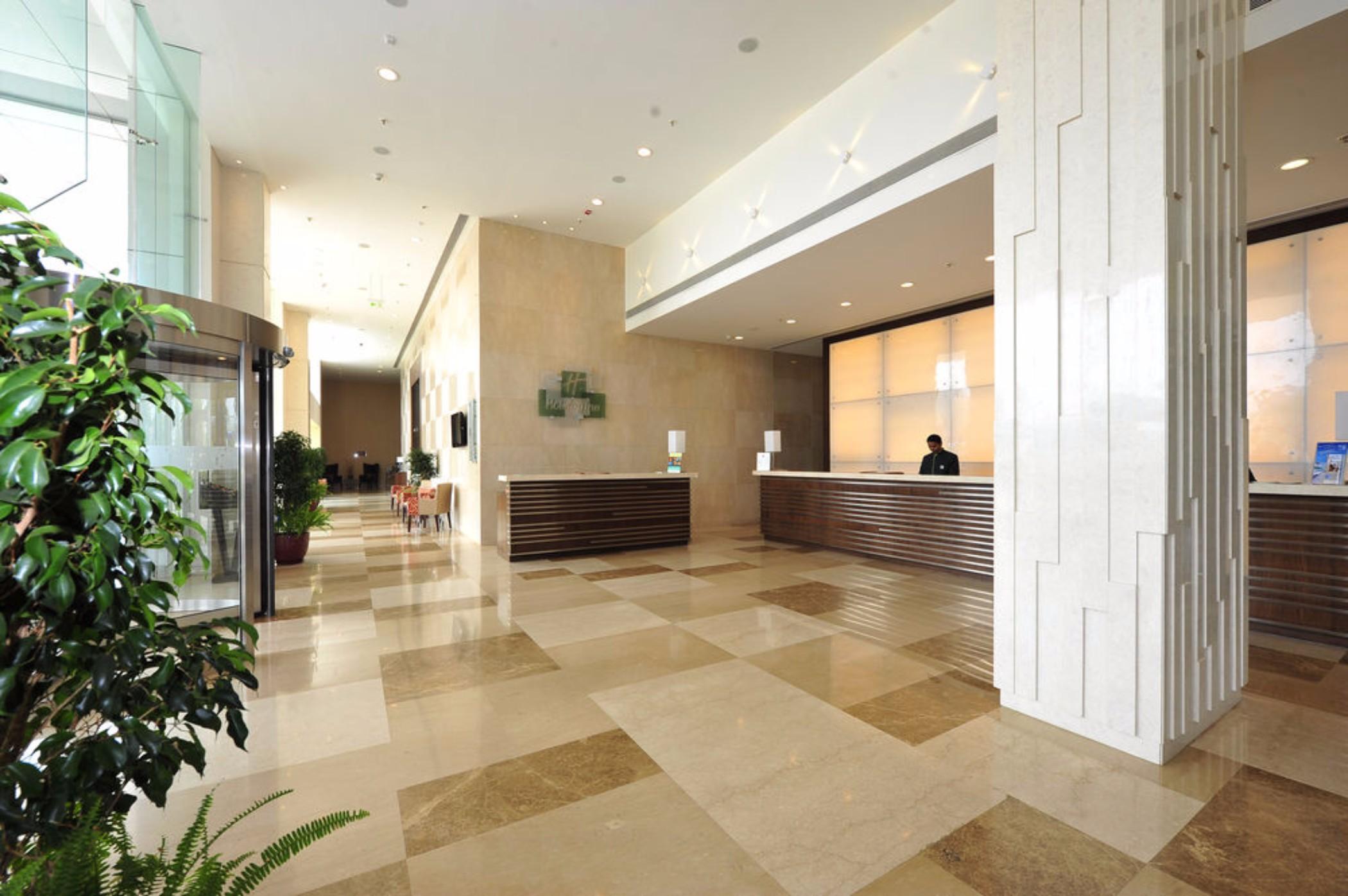 Vista Lobby Ramada Plaza by Wyndham Pune Hinjewadi