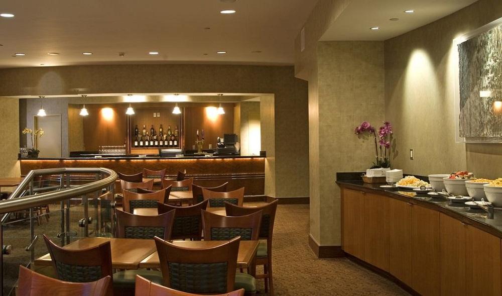 Bar/Salón Embassy Suites by Hilton Washington D.C. – Convention Center