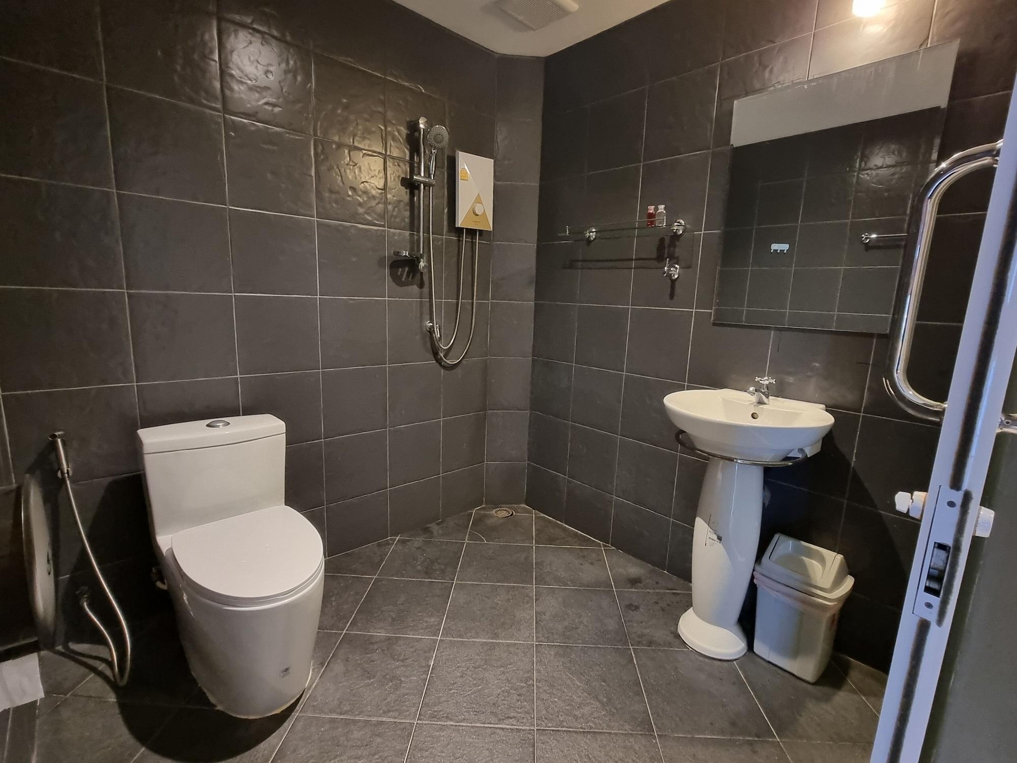 Equipamiento de Habitación TT Naiyang Beach Phuket