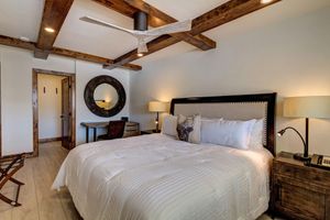 Alojamiento - Luxurious Ski-in/Ski-out Walking Distance to Main Street