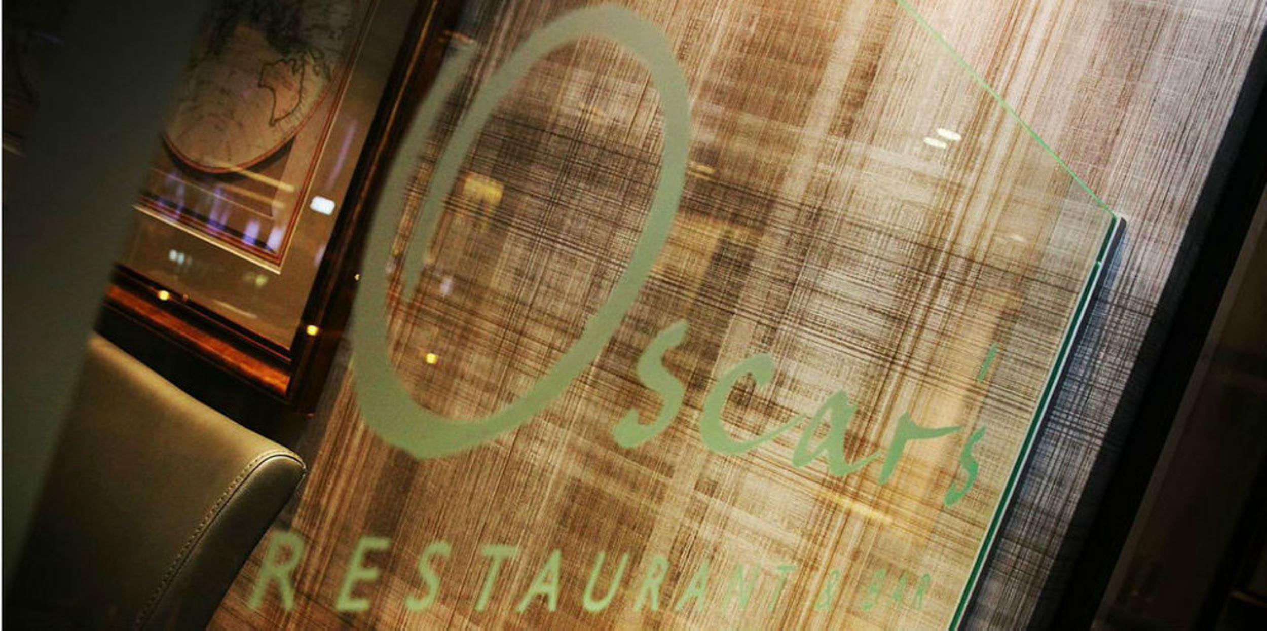 Vista Lobby Red Hall