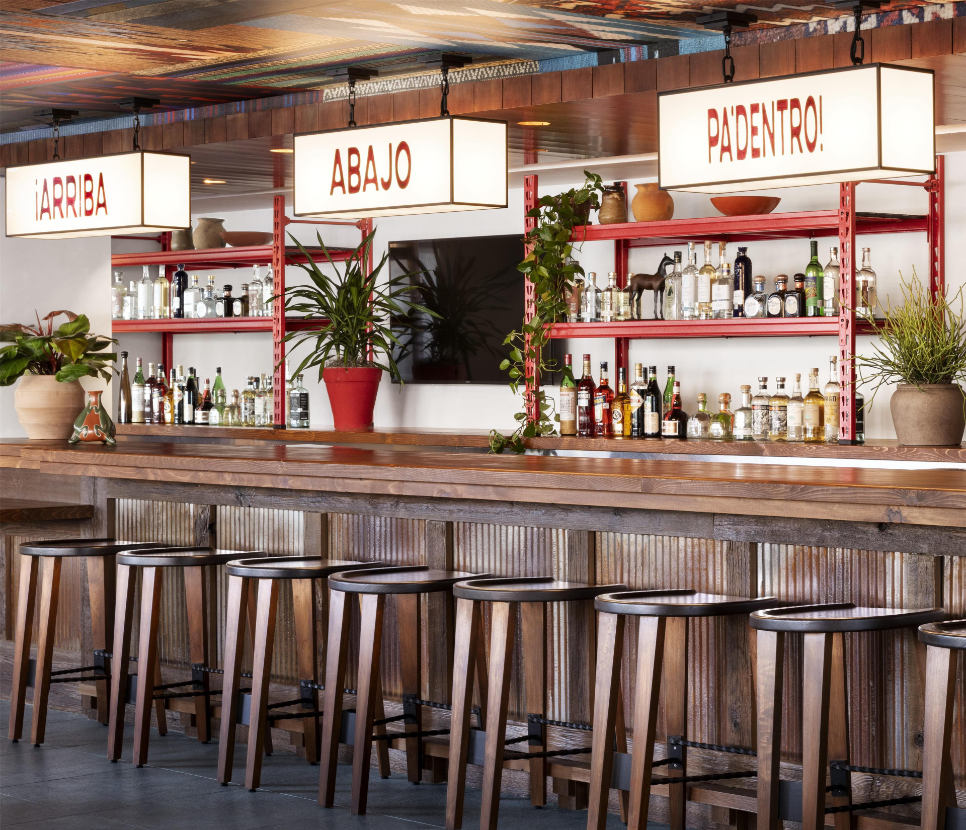 Bar/Salón Graduate by Hilton Dallas