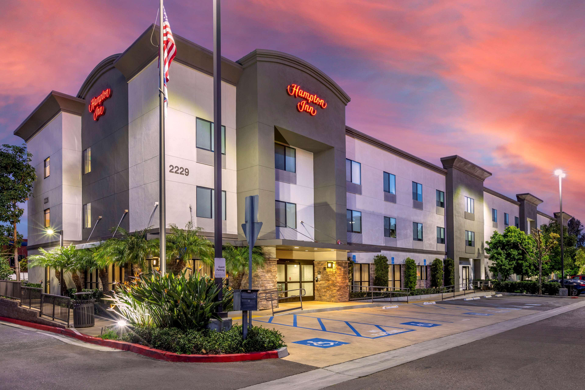 Vista Exterior Hampton Inn Carlsbad-North San Diego County