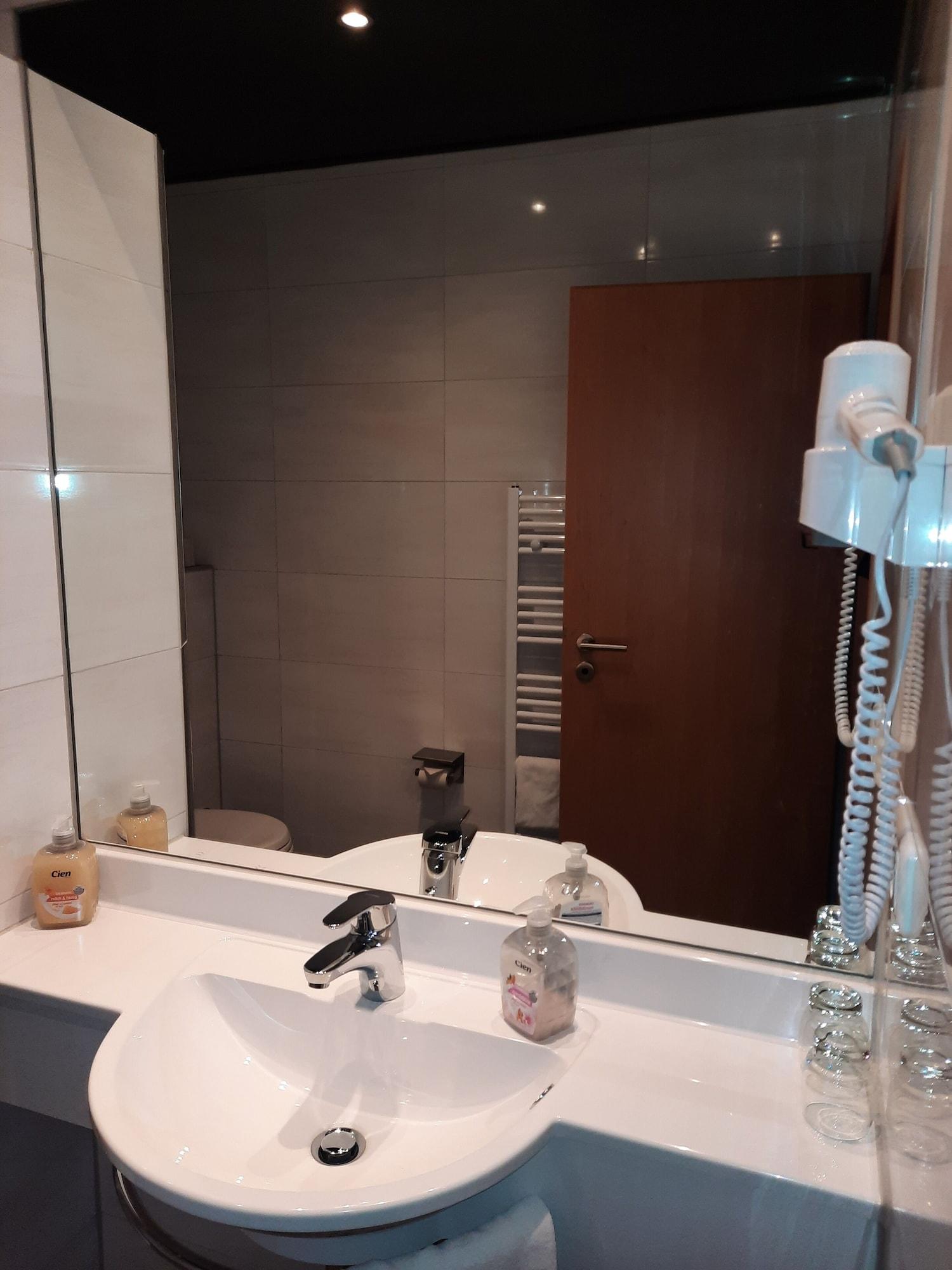Equipamiento de Habitación Hotel Gasthof Talblick