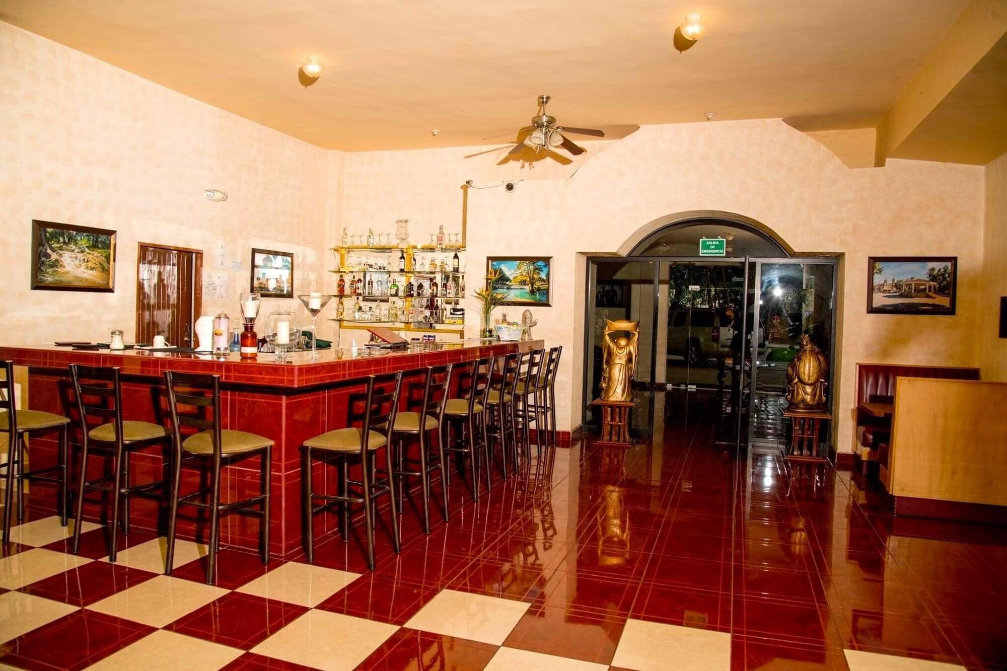 Bar/Salón Hotel Fiesta Mexicana