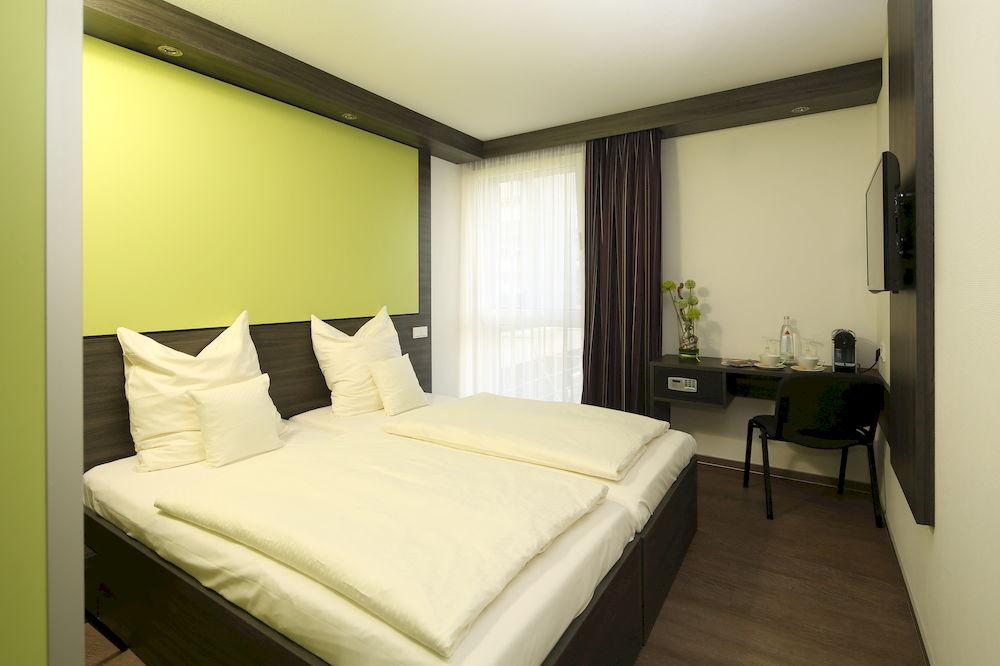 Varios Economy-Hotel