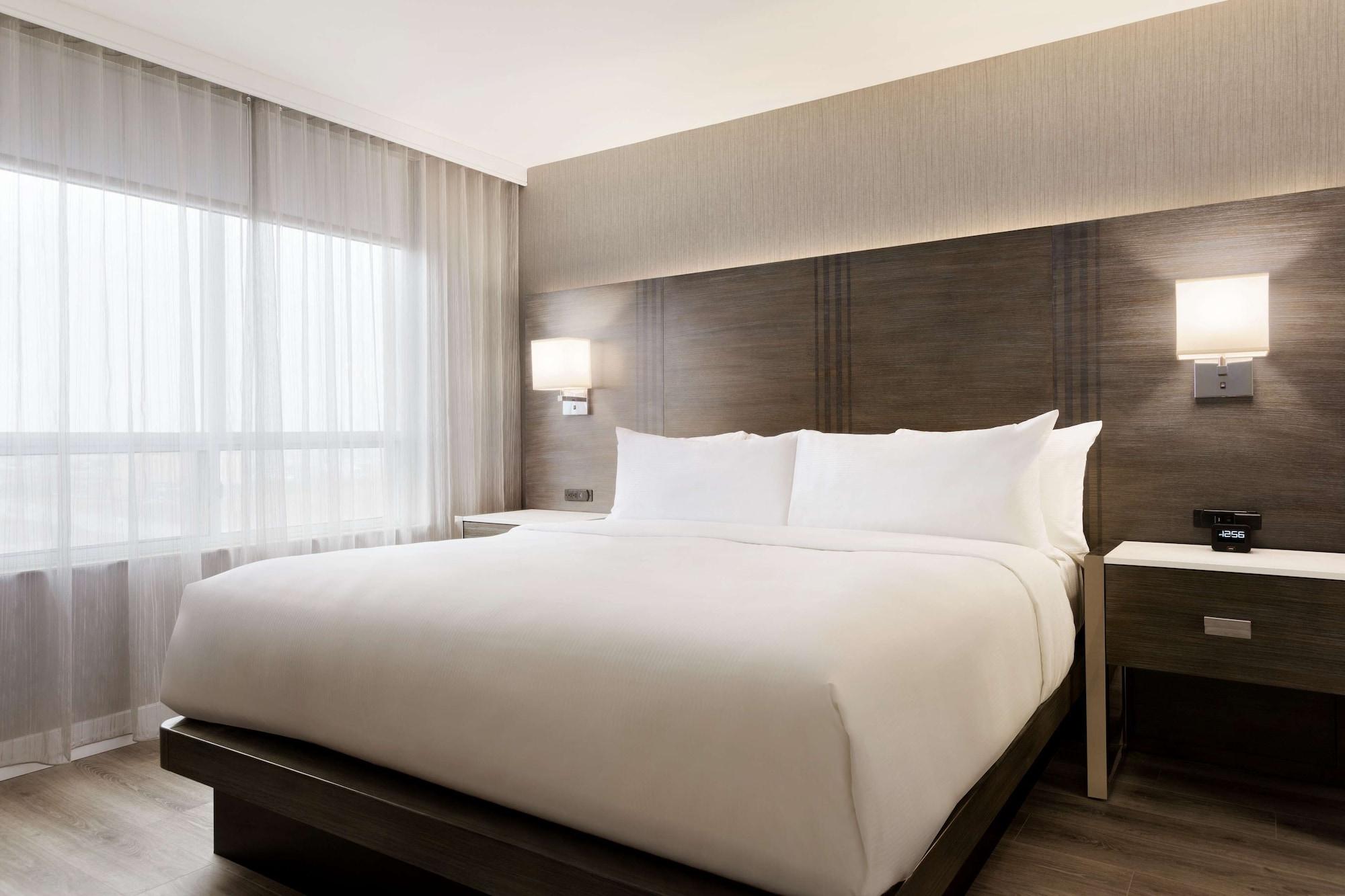 Habitación Embassy Suites by Hilton Toronto Airport