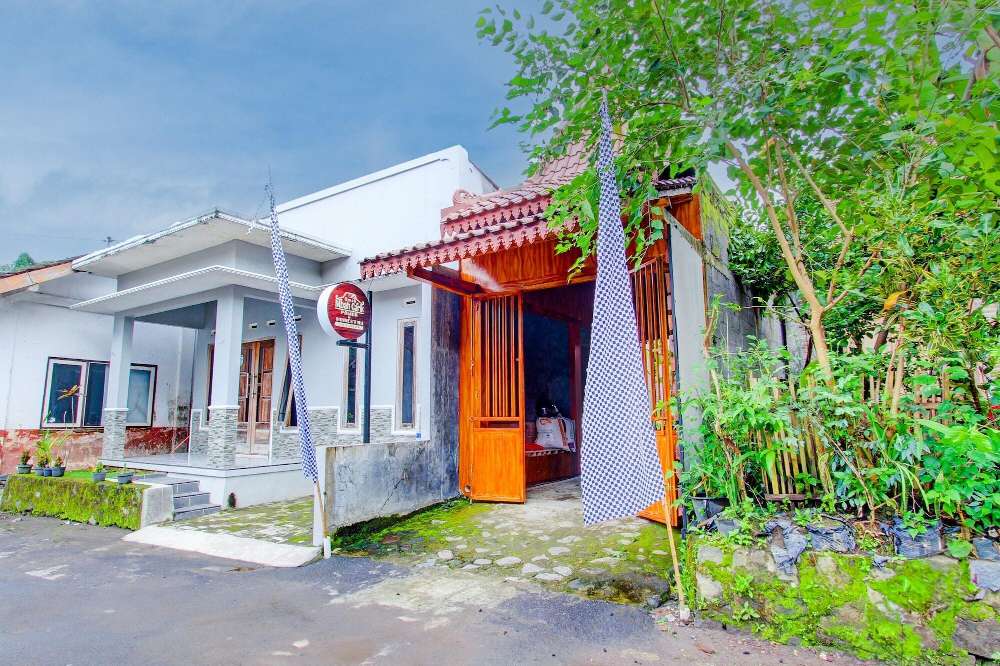 Varios Hotel O Mbah Carik Homestay Syari'ah