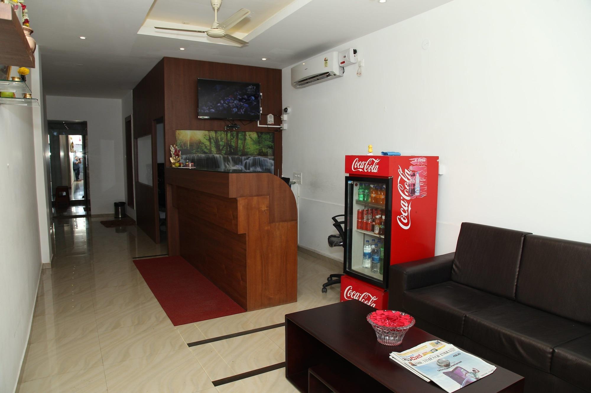 Vista Lobby Sai Arya Lodging & Hall