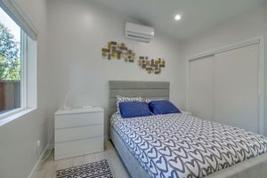 Alquiler Vacacional - Light Filled Newly Built  Almaden Foothill ADU with Private yard and entrance