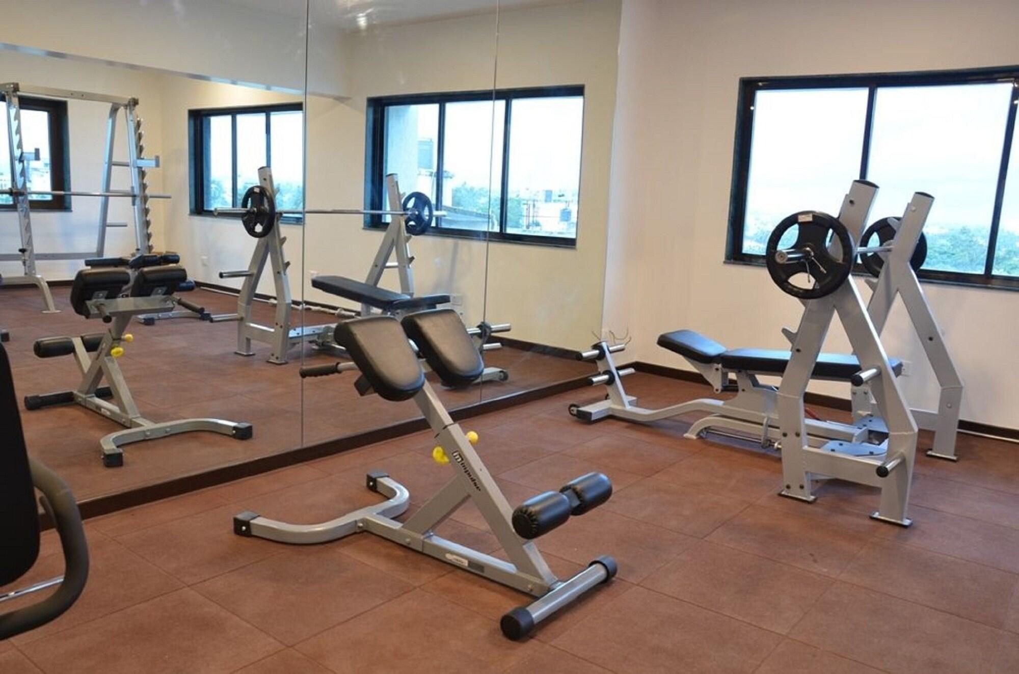 Gimnasio Hotel Vrishali Executive Kolhapur