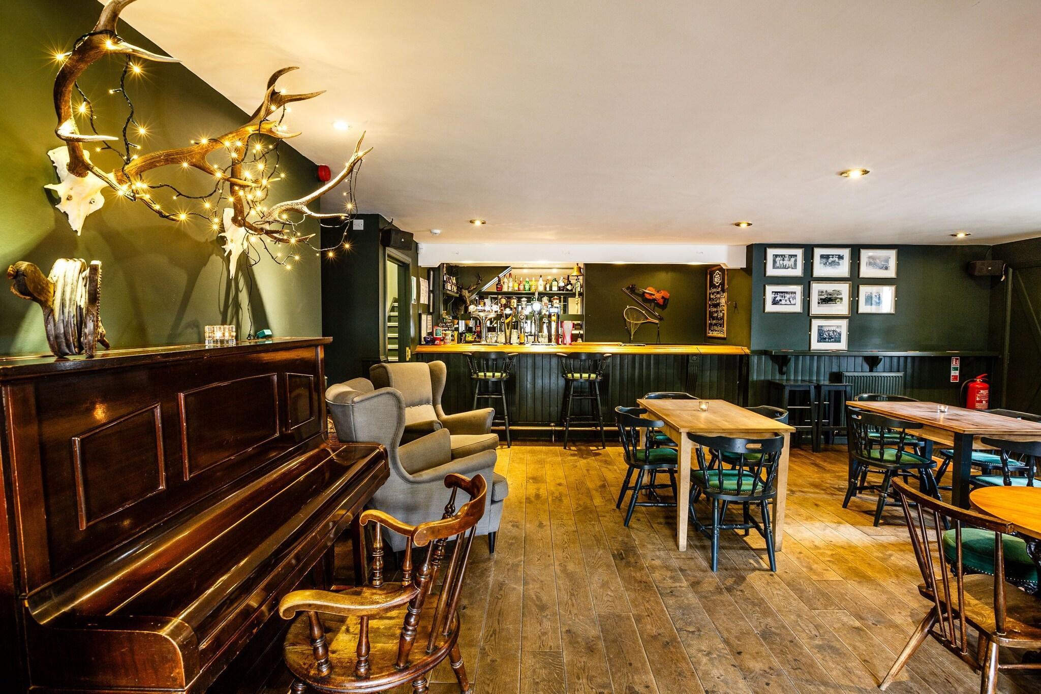 Bar/Salón The Boat Inn