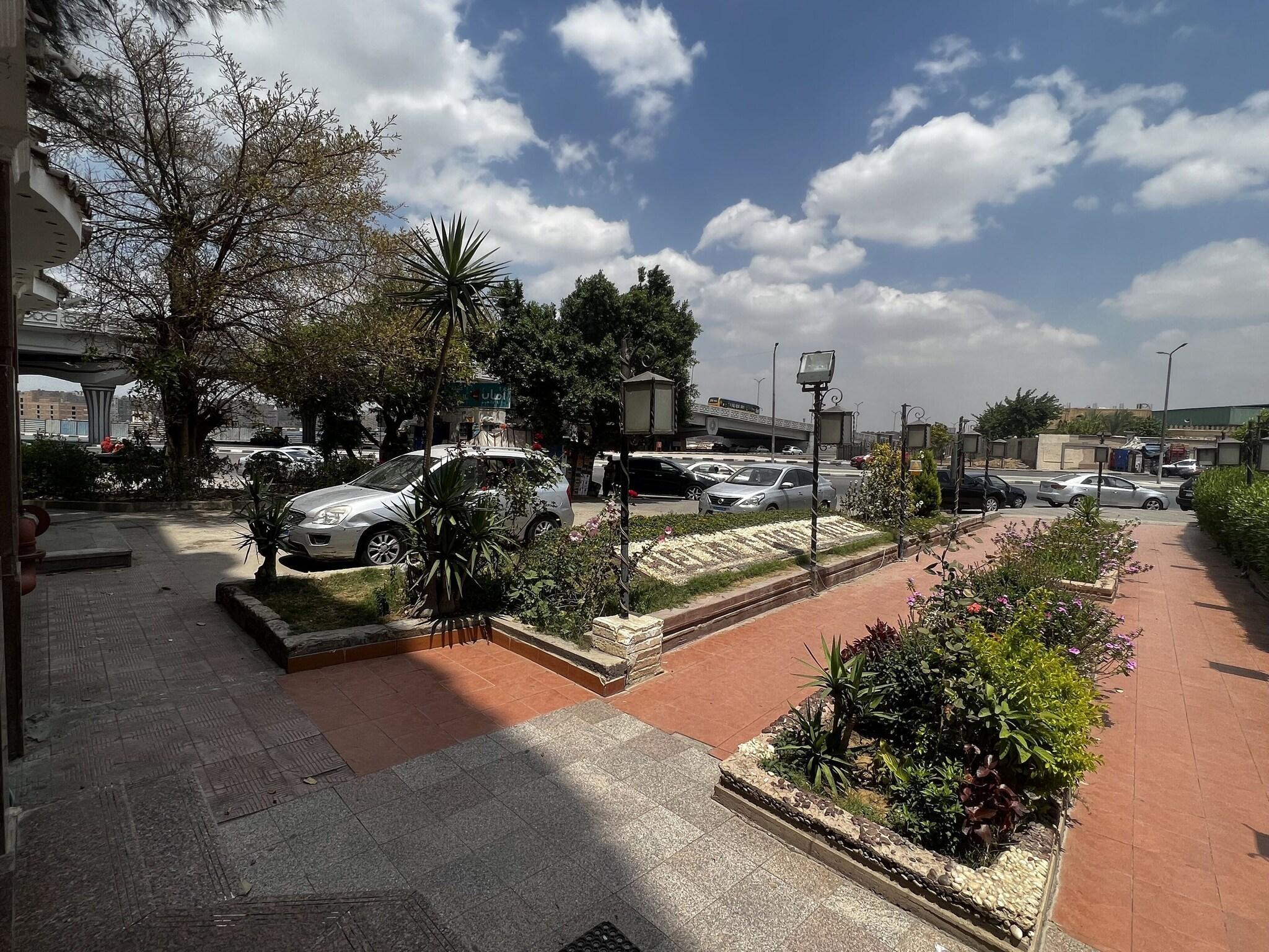 Vista Exterior Helio Cairo Hotel