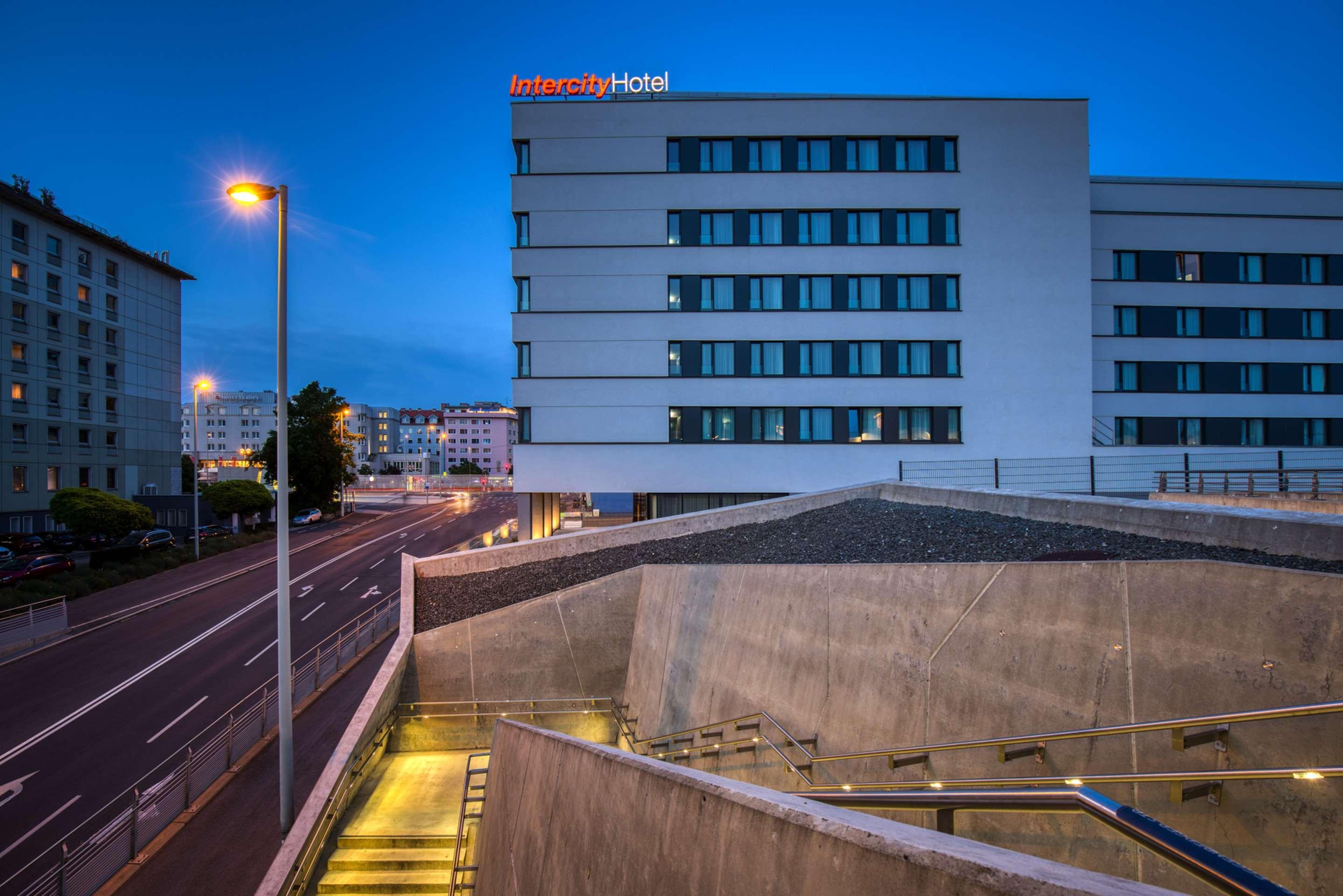 Vista Exterior IntercityHotel Graz