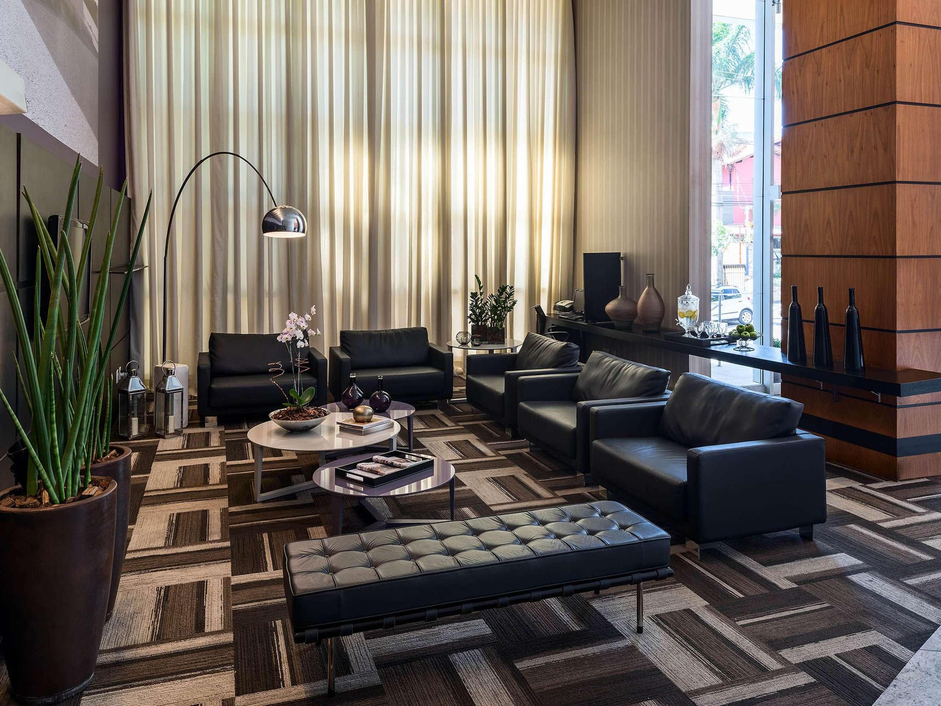 Vista Exterior Mercure Belo Horizonte Savassi Hotel