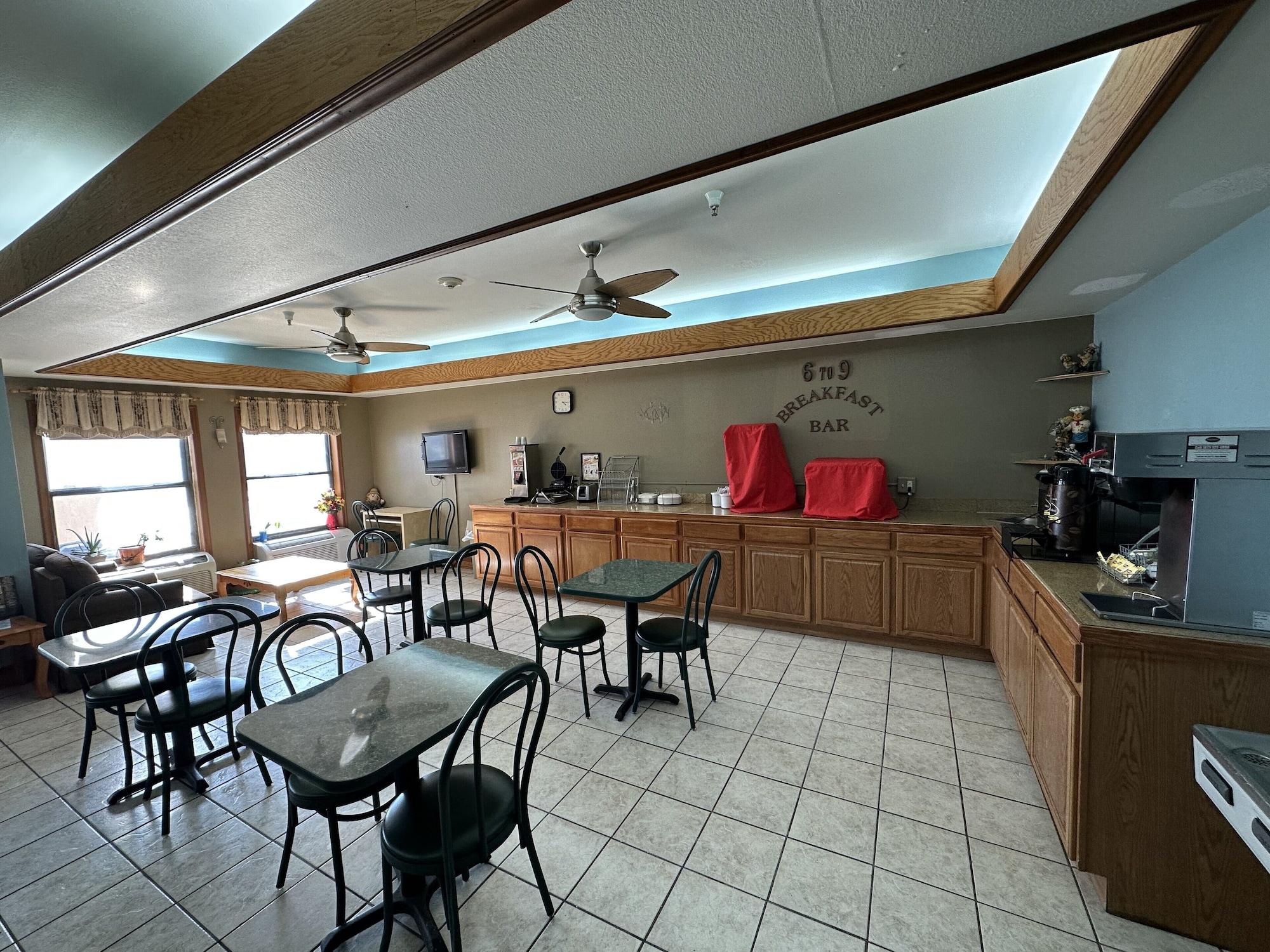 Equipamiento de Habitación Super 8 by Wyndham Hampshire IL