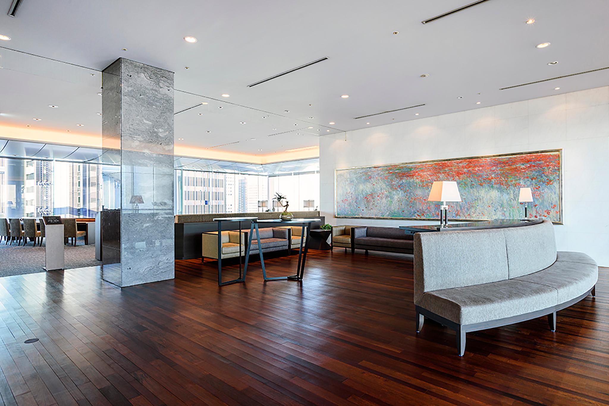 Vista Lobby Century Southern Tower Hotel