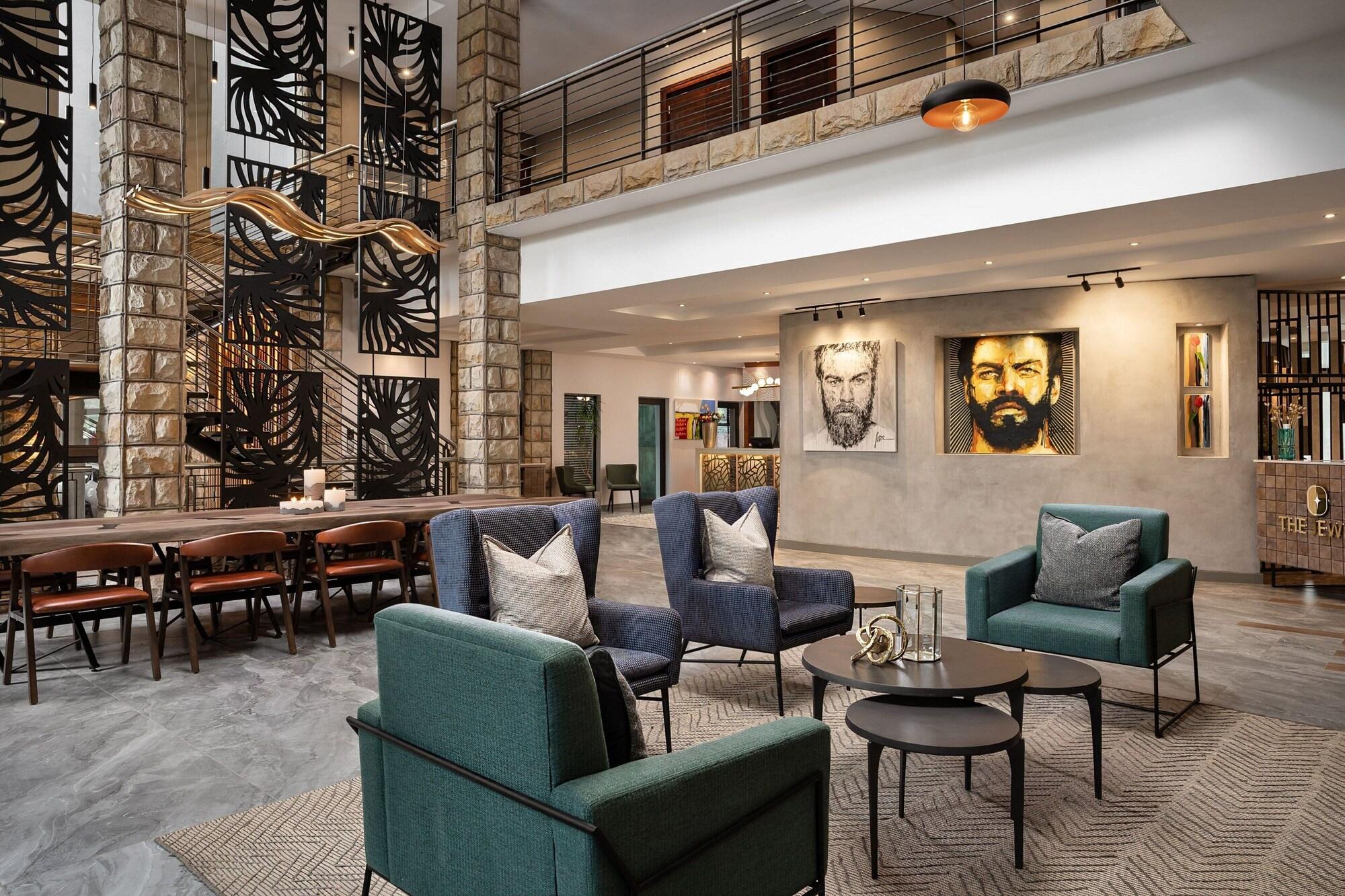 Bar/Salón Protea Hotel by Marriott Clarens