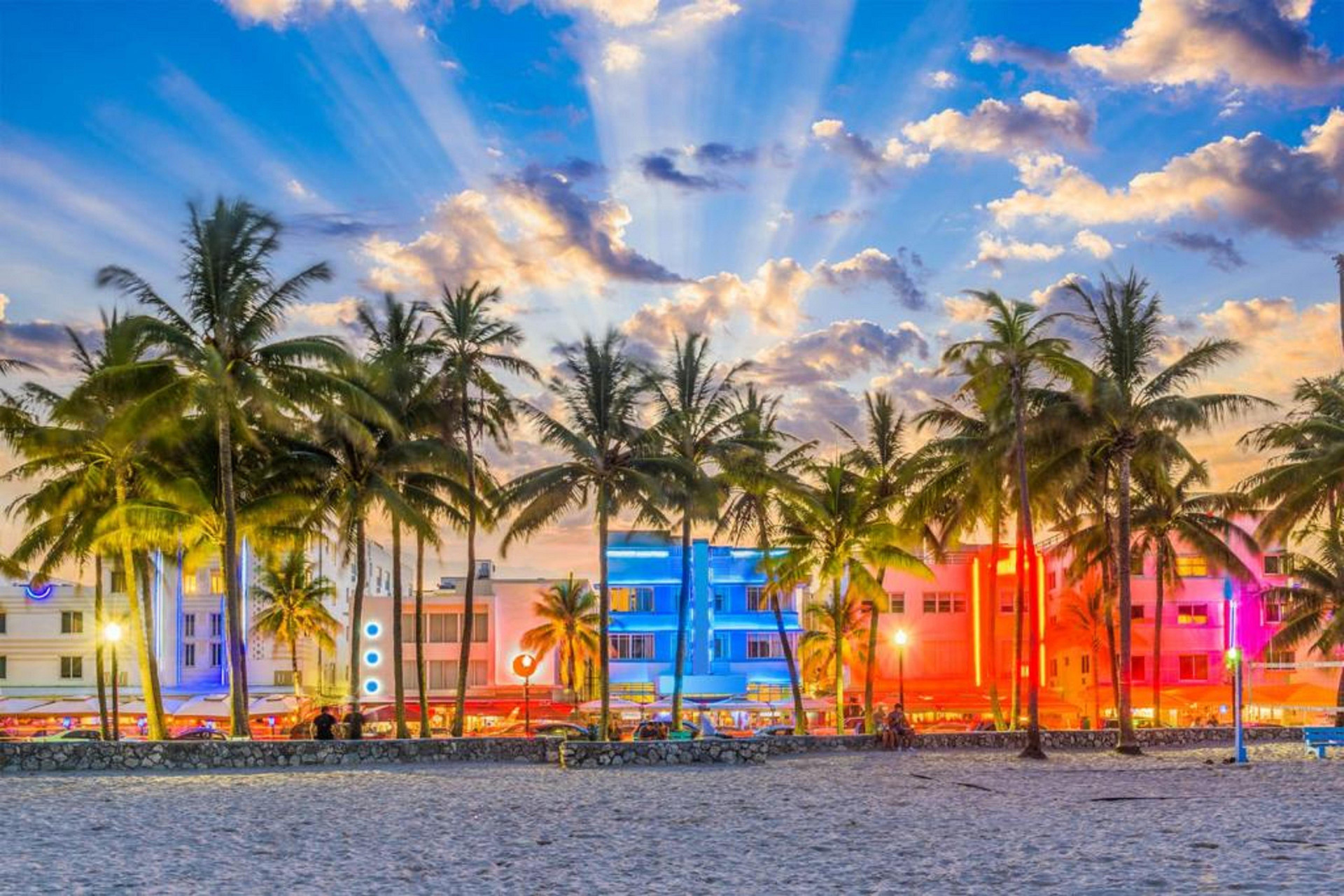 Vista Exterior Beachwalk Elite Hotels and Resorts