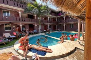 Alojamiento - Viajero Puerto Escondido Hostel