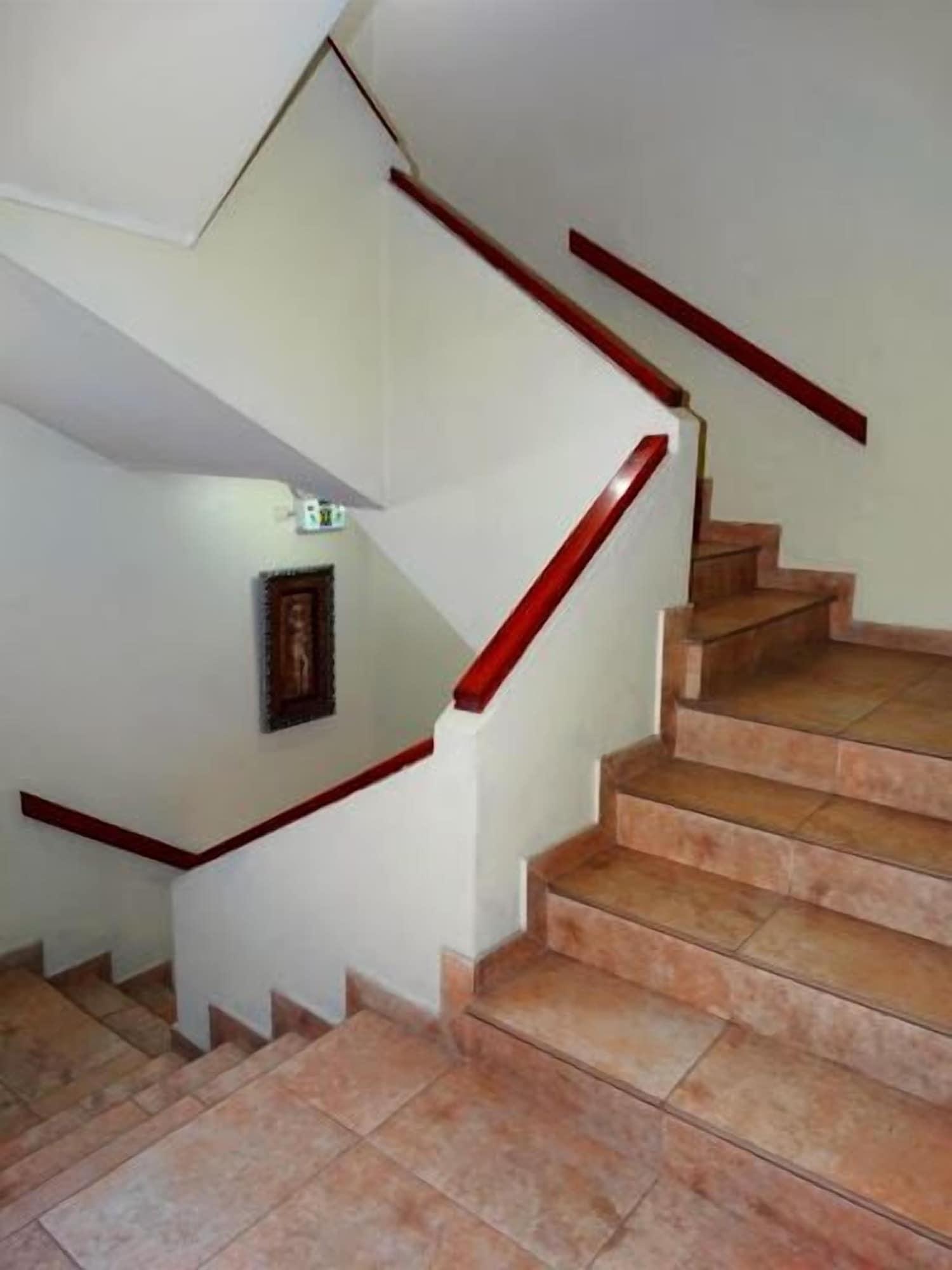 Varios Hotel Onix Gold