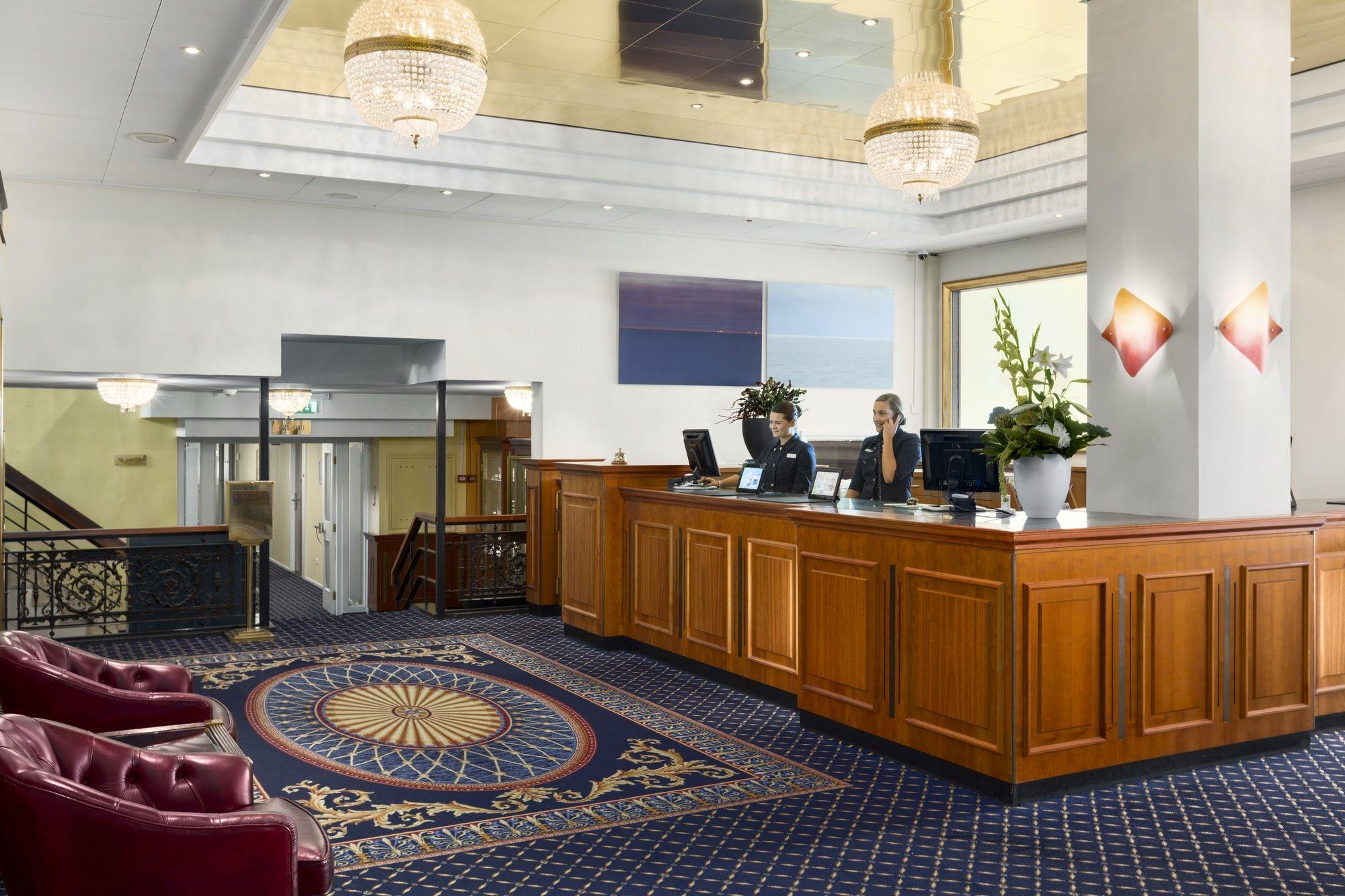 Vista Lobby NH Atlantic Den Haag