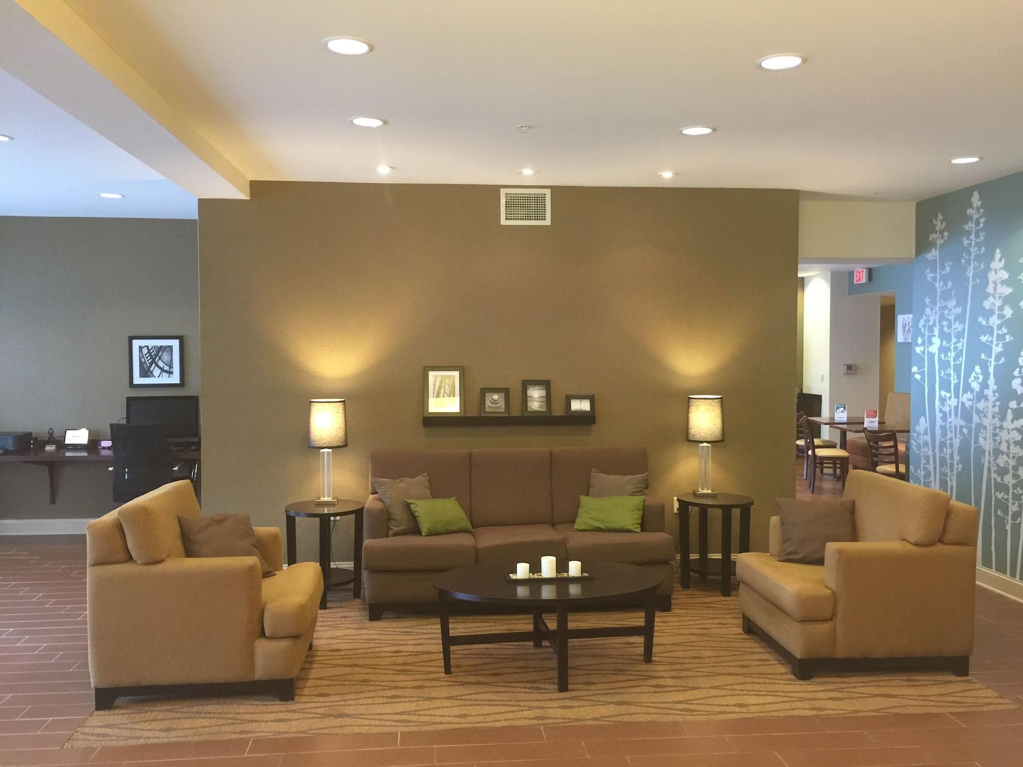 Vista Lobby Sleep Inn & Suites Clintwood