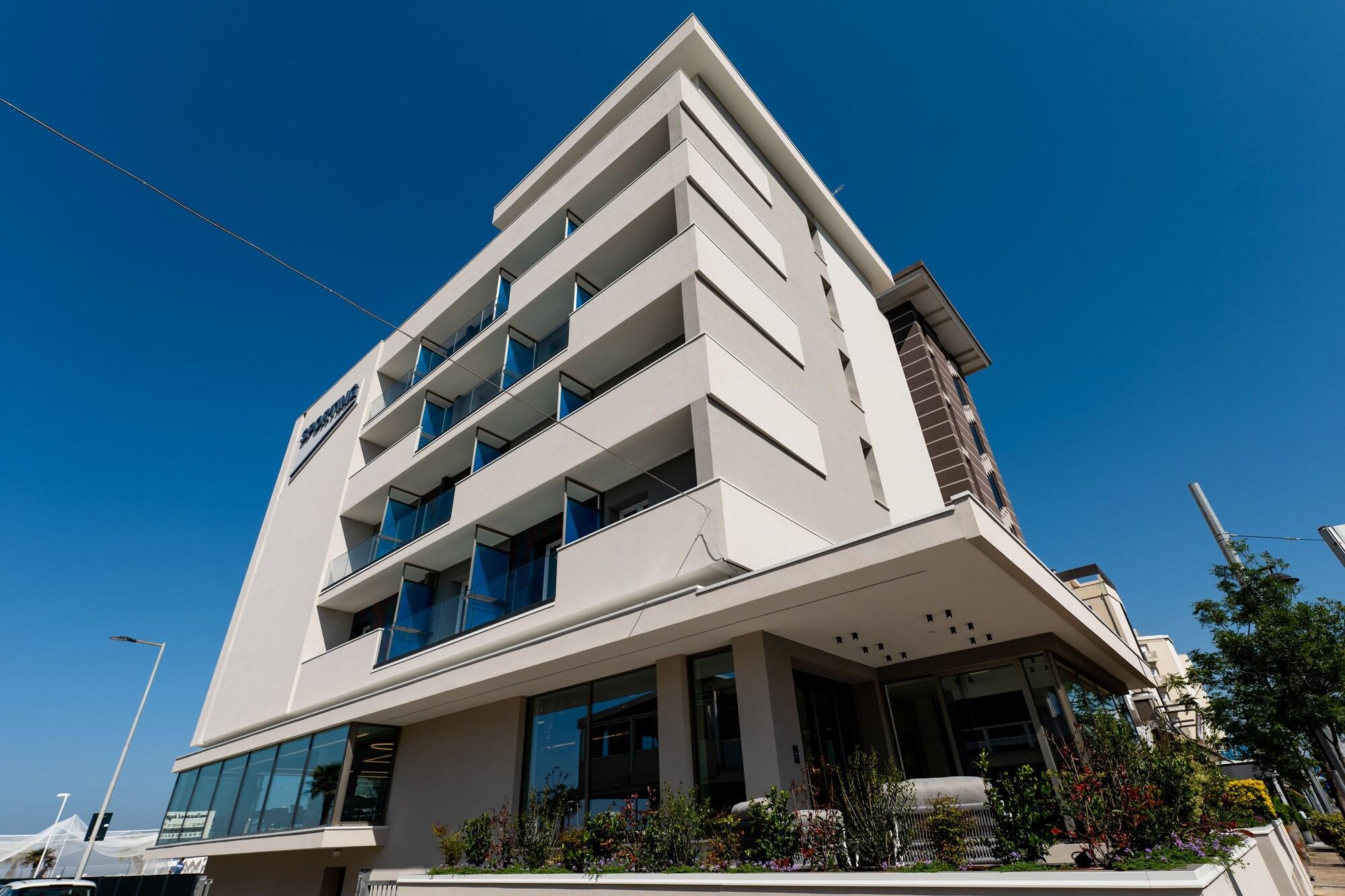 Vista Exterior Hotel Sporting