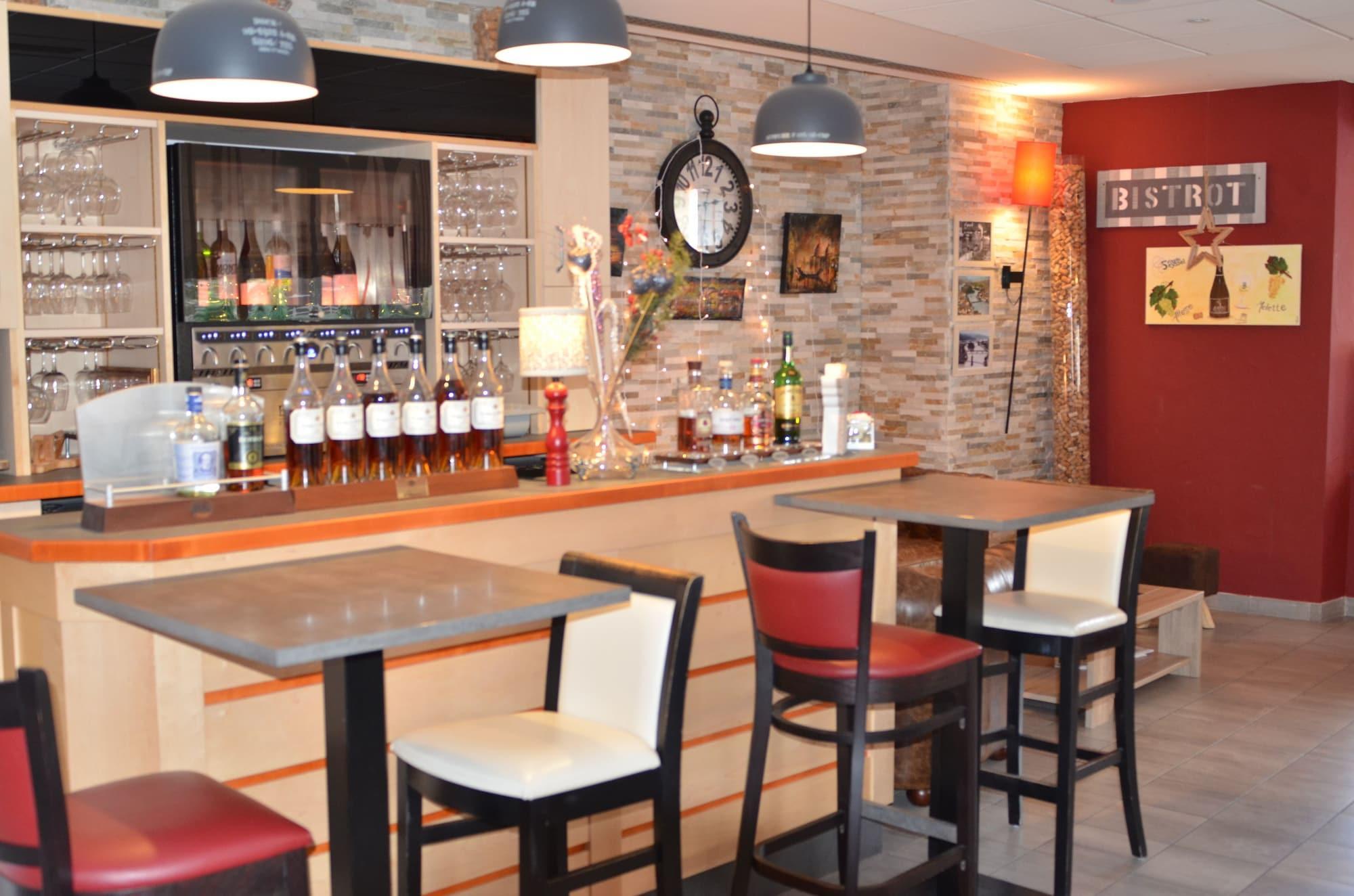 Bar/Salón Hotel Beau Séjour