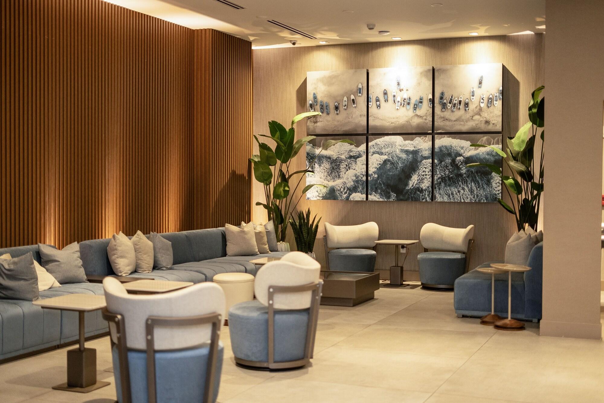 Vista Lobby Smart Brickell Hotel