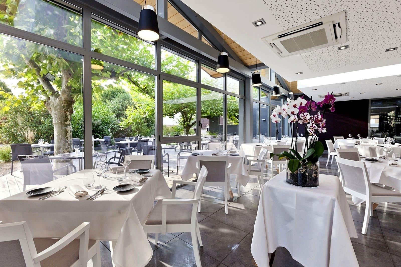 Varios Logis Hostellerie St Germain