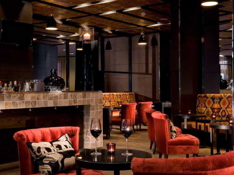 Bar/Salón Adina Apartment Hotel Hamburg Michel