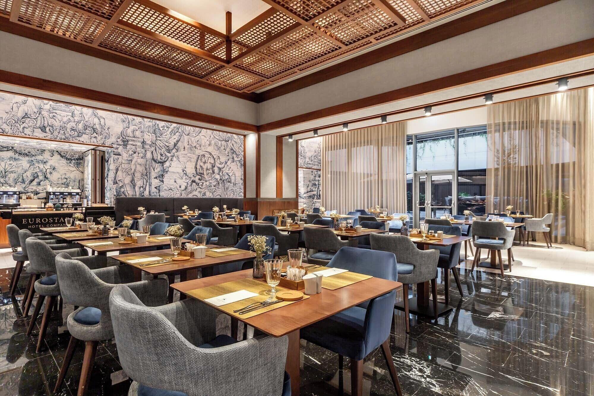 Restaurant Eurostars Universal Lisboa